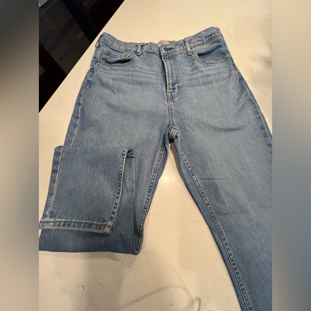 Everlane Regular Jeans - Picture 2 of 10